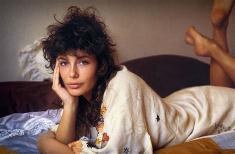 Kelly LeBrock Net Worth (Updated 2024) •。